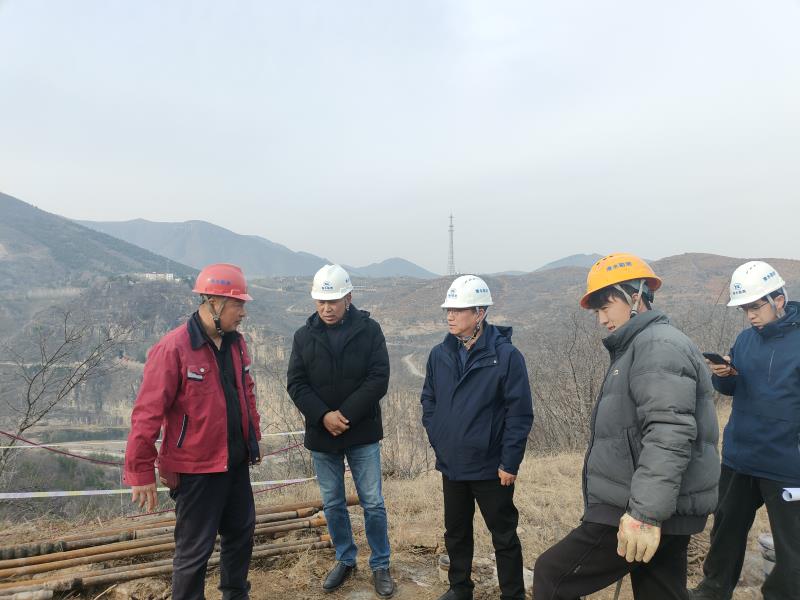 公司党委副书记、总经理来光检查安全生产工作